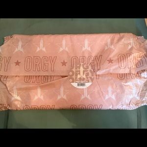 Jeffree Star Orgy Eyeshadow Palette